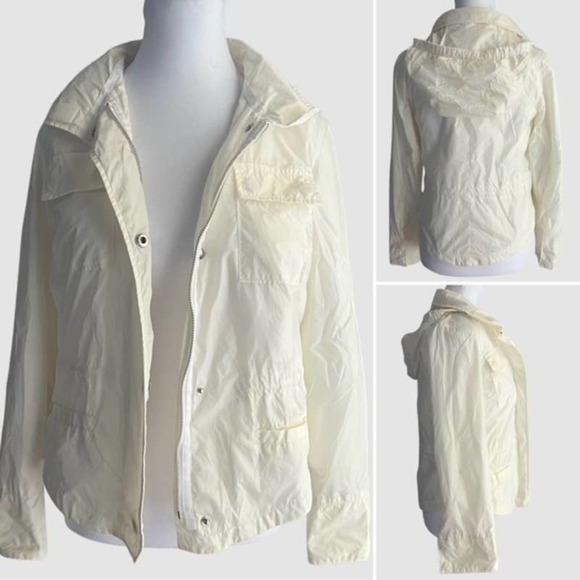 Gap Rain/Windbreaker Light Jacket Cream. EUC-Size XS - Picture 1 of 12